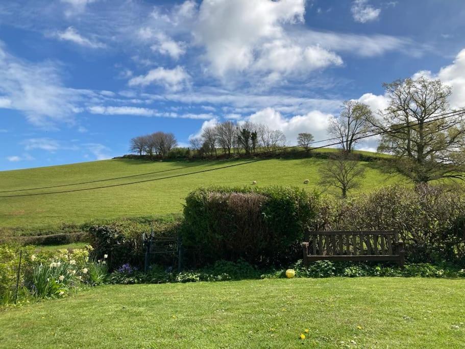 Charming Countryside Cottage Ground Floor Apartment In Combeinteignhead Devon Bishopsteignton Zewnętrze zdjęcie